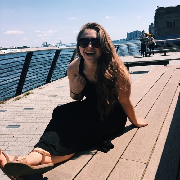 Meet your Posher, Rachel - Picture 6 of 8